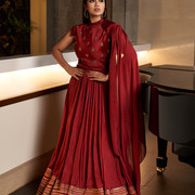 nivethapethuraj-4