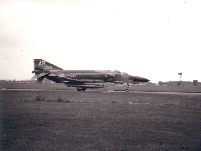 64 023 F4.jpg