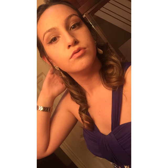 Paige-Prom-Pixx
