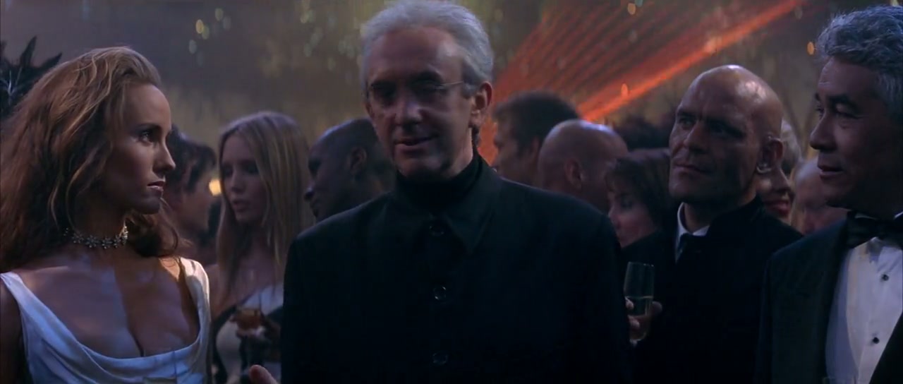 Tomorrow Never Dies Screenshot