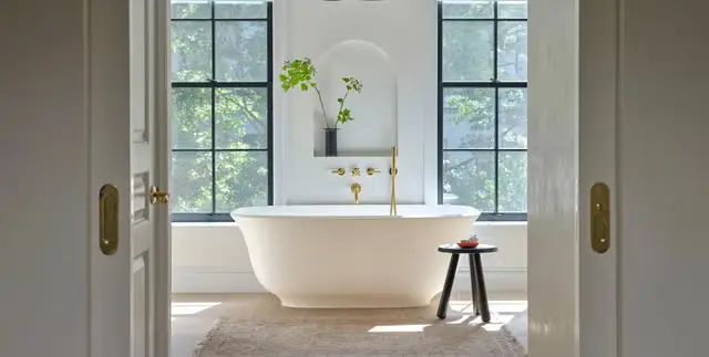 Plafonul istoric din Brooklyn, inspirație pentru o renovare spectaculoasă