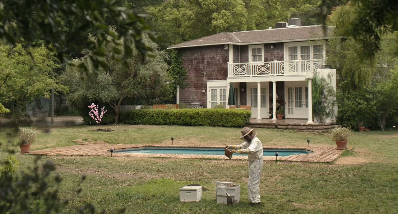 The Shrink Next Door Screenshot