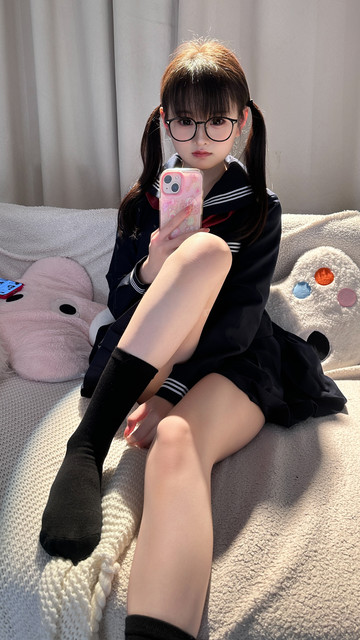 049