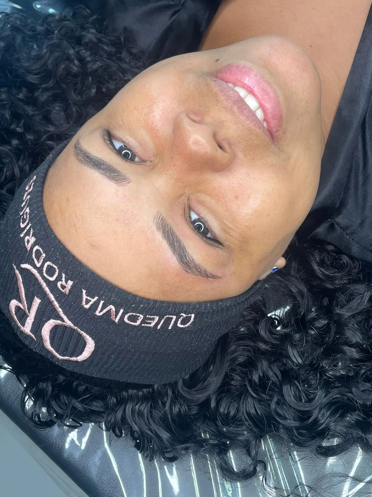 Fio a fio Microblading