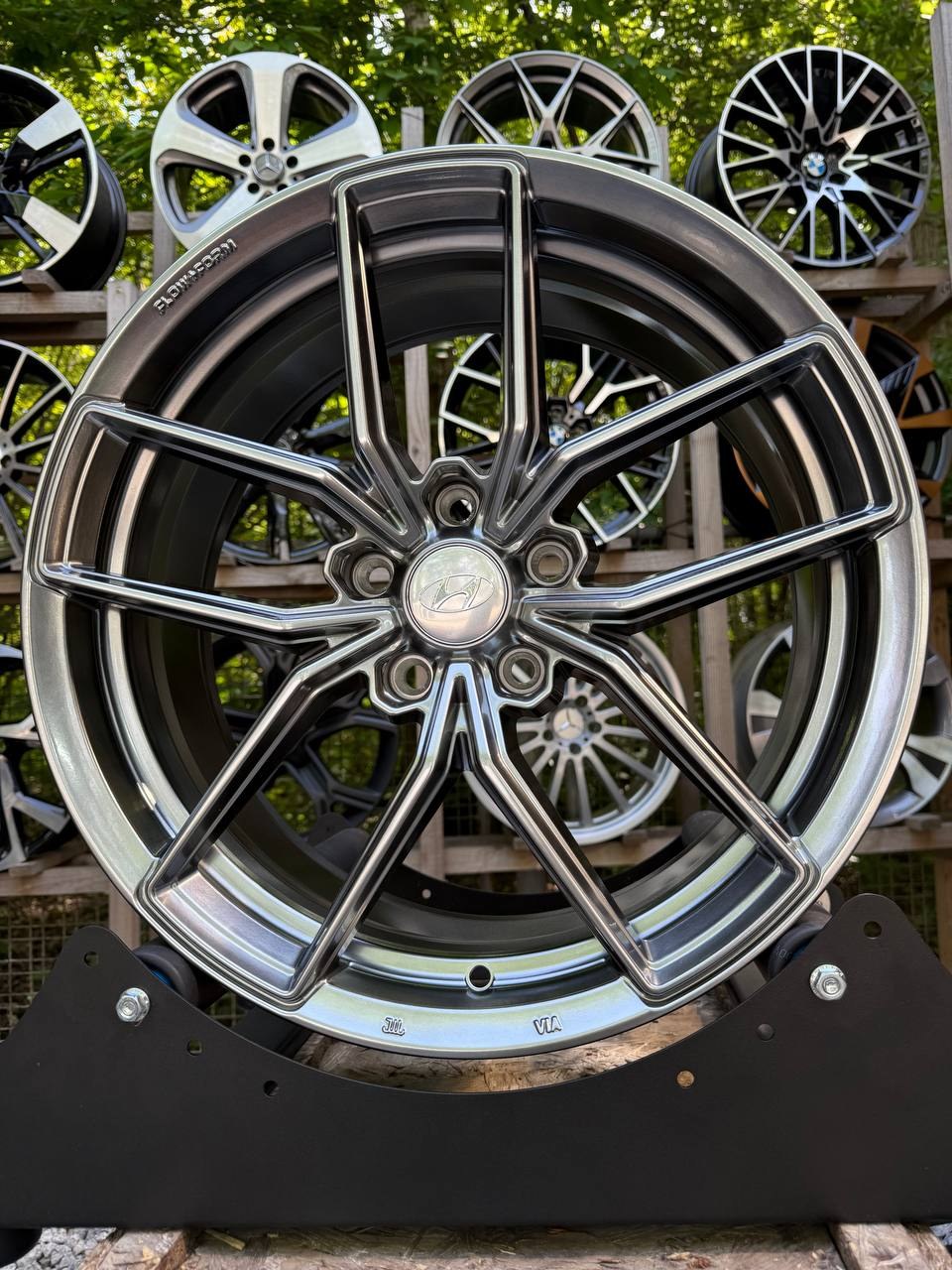 Диски MFF138 Диски 18" 5*114.3 8J ET38 DIA 73.1 R18 5*114.3 — купити у Львові