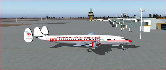 Lockheed Constellation TAP.jpg