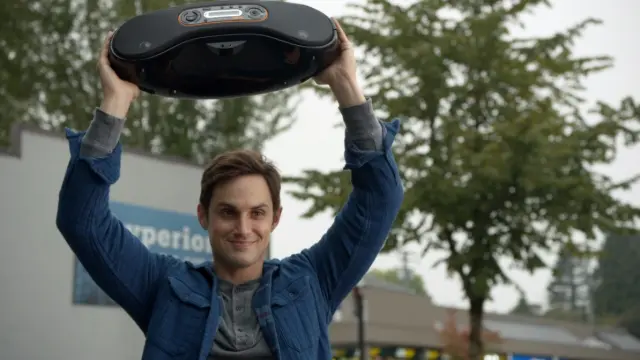 706-Henry-Boombox2