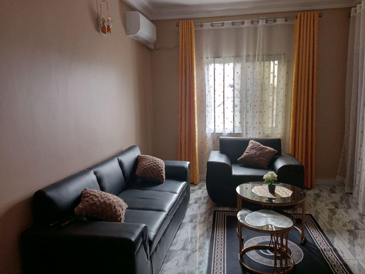 Bureau à louer à Yaoundé - 1200000 FCFA/Mois