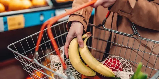 Prețurile Alimentelor Cresc la Nivel Record de Patru Ani