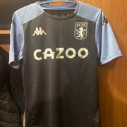villa-train