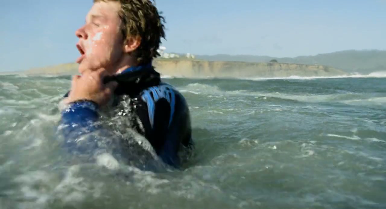 Chasing Mavericks Screenshot