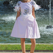 00590fullscreen