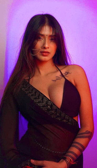 INCEST : Family Mein Pyar Romance or Sex
