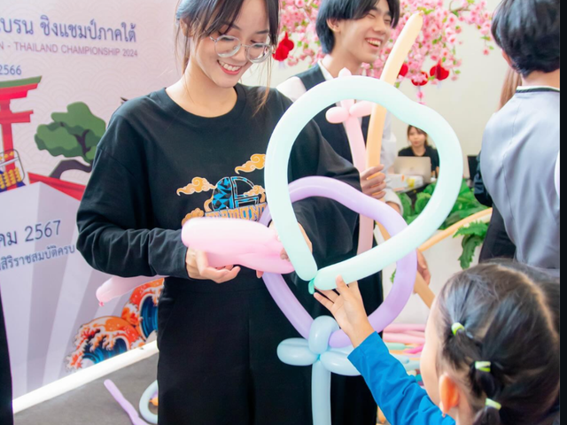 Product launch magician Bangkok