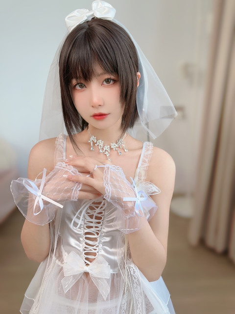 布丁大法 (Pudding Dafa) Bride (5).jpg