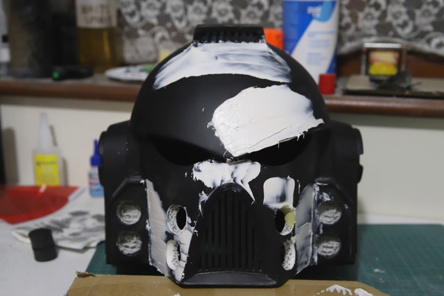 Helmet (42)