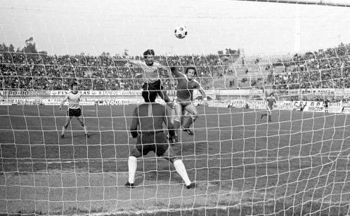 1971 ΛΑΚΗΣ ΑΒΡΑΜΙΔΗΣ ( η φωτο απο19-2-1978).jpg