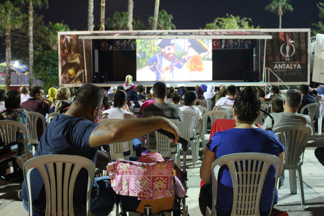 ANTALYA DA FESTVAL COKUSU