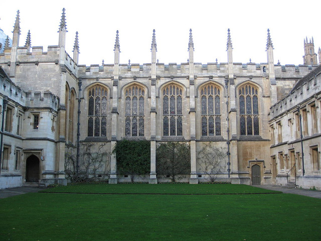 Front-Quadrangle-All-Souls-College