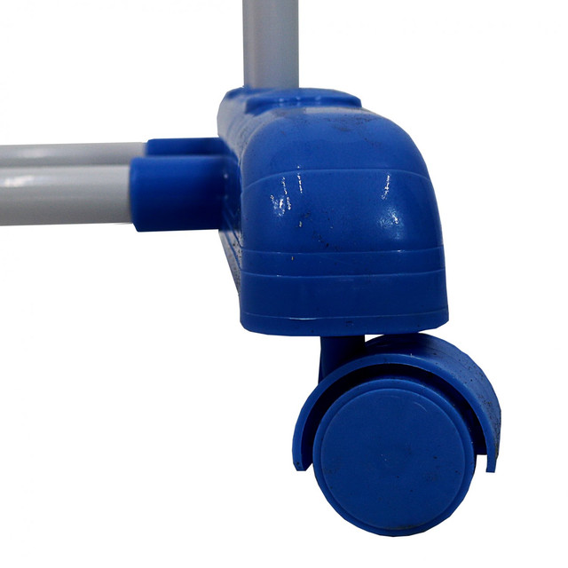 hanger-02.jpg