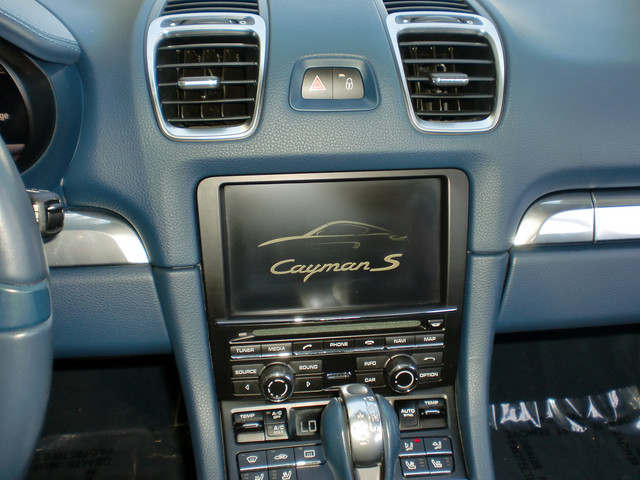 Int-Upper-Center-Console
