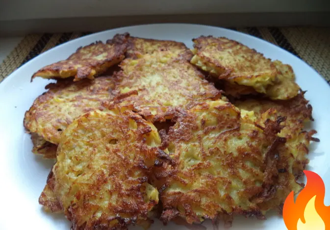 Постер Драники с сыром и чесноком