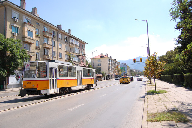 DSC-1016