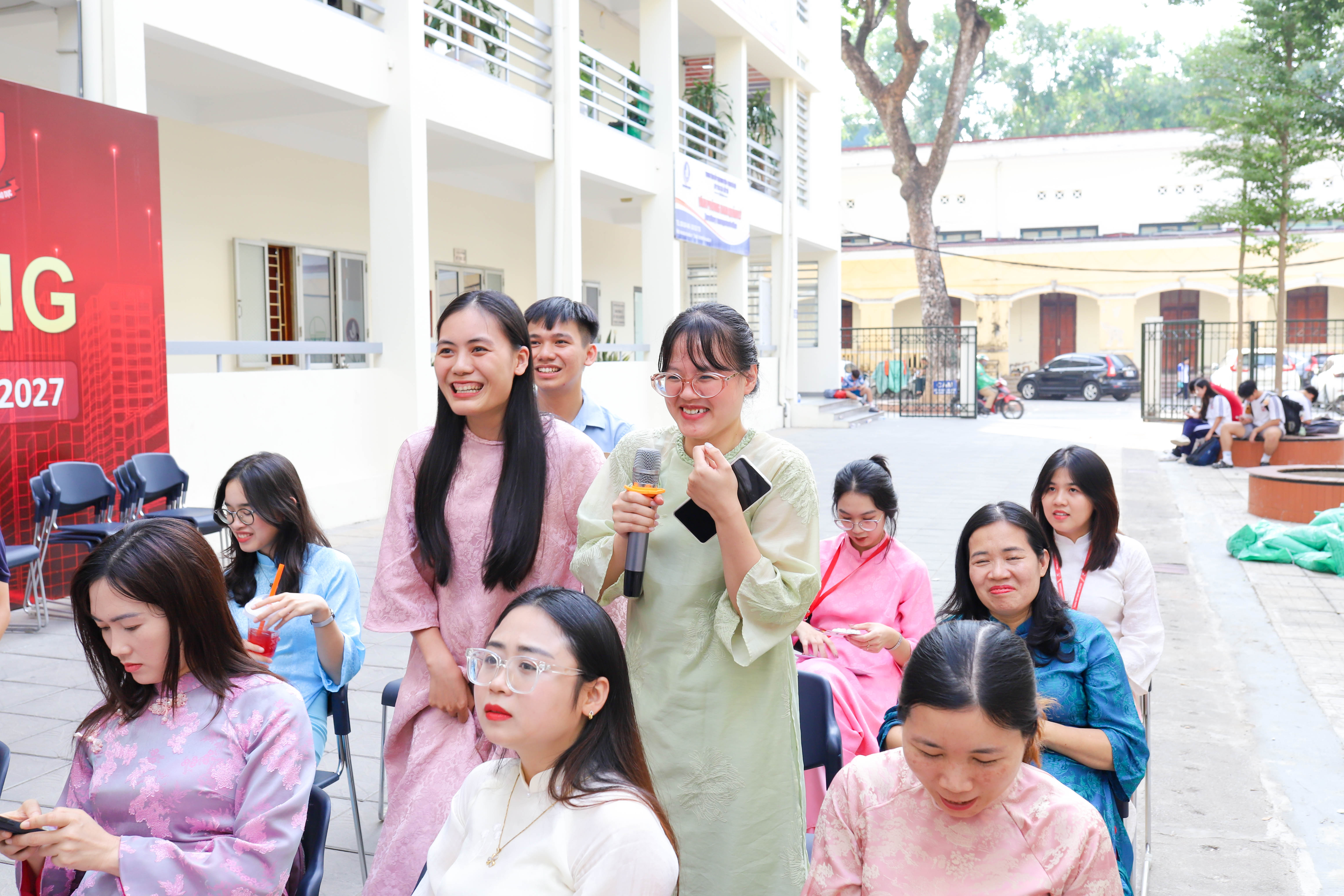 Kỷ niệm 20/10 HES 9