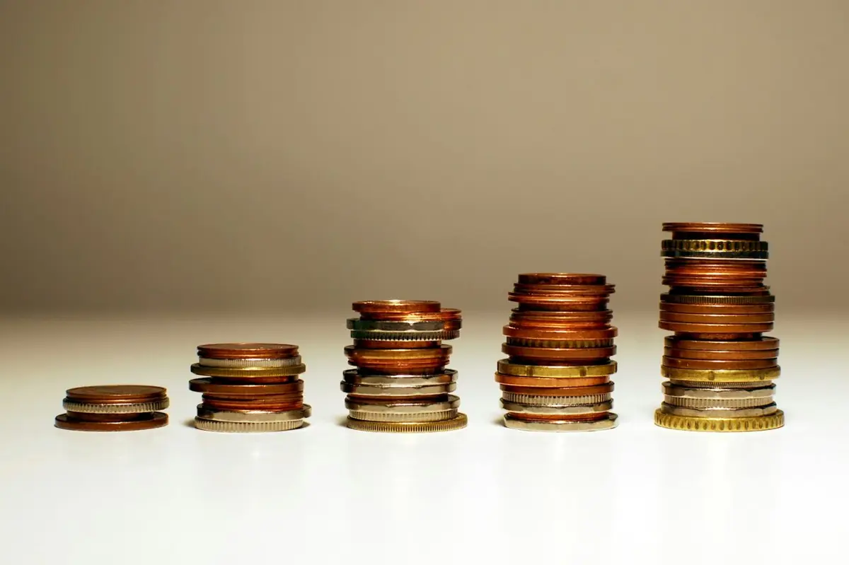 Consilierii financiari accesează automat datele zilnice de evaluare ale clienților