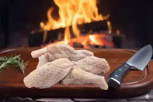 Naturel Polderhoen kipvleugels - Barbecuevlees van de boer - Vleeskopenbijdeboer.nl