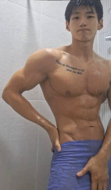 韓國天菜男模李尚賢