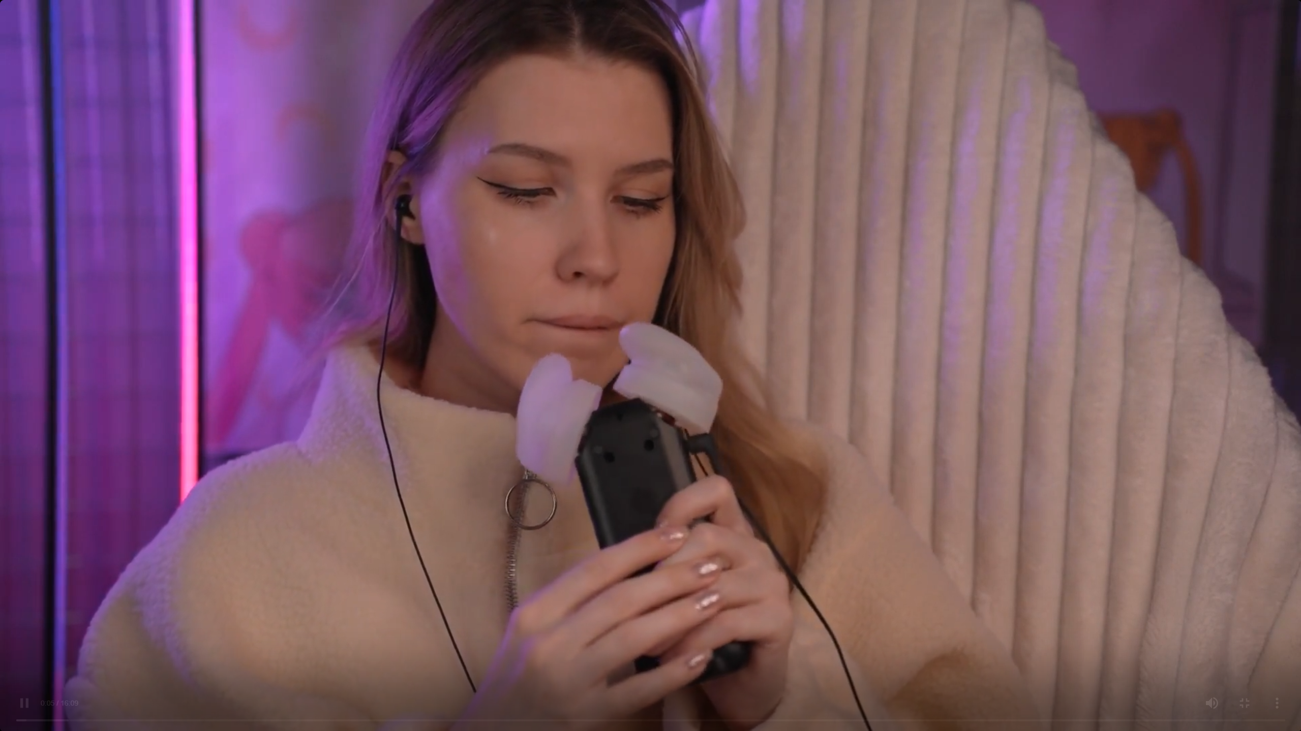 Ear Licking ASMR [ MOOD ]