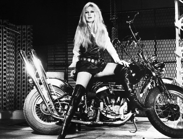 BRIGITTE-BARDOT-DIOSA