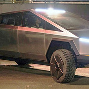 Tesla Cybertruck.