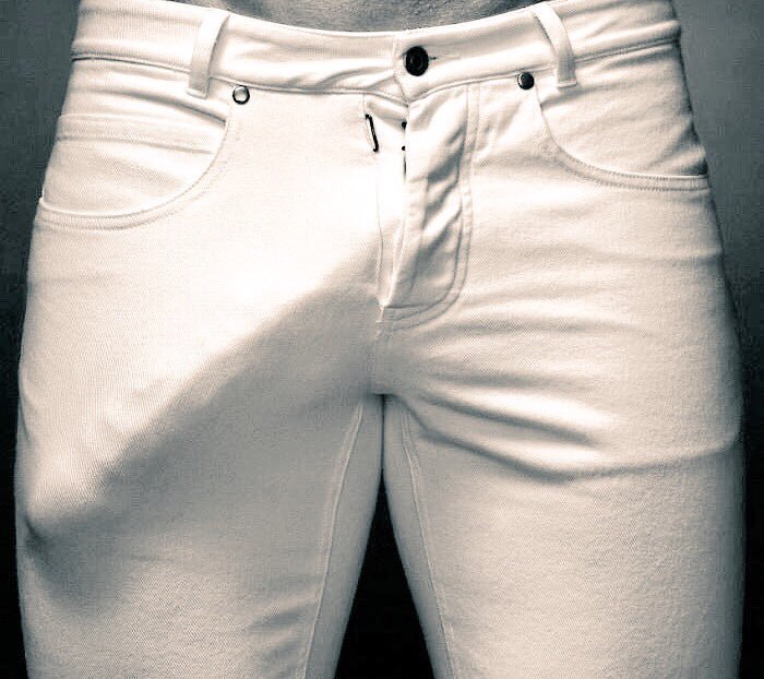 Bulge-C1hyehl-WIAAOk7-R.jpg