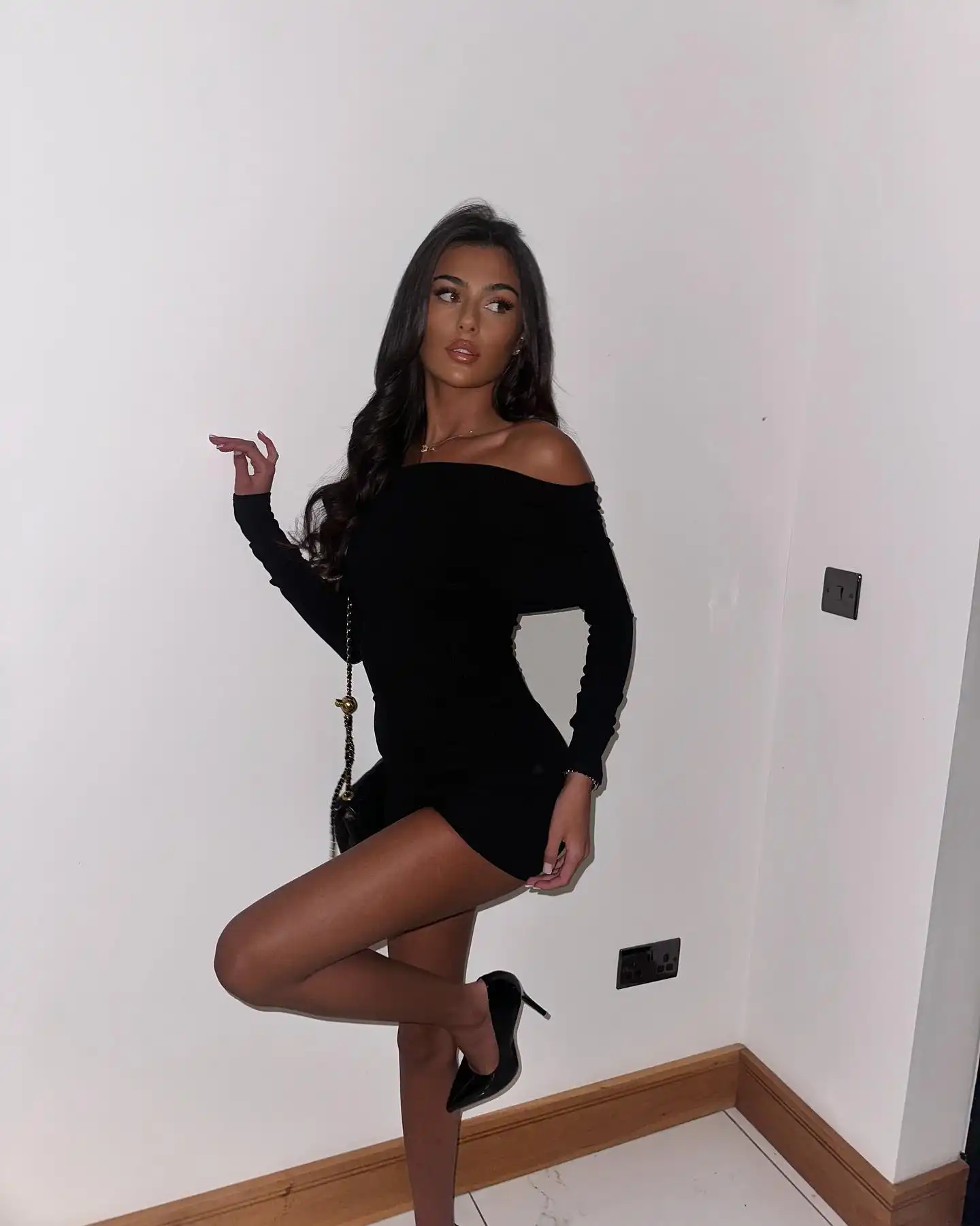 Devin Connell Wallpapers Insta Sport Bio (17)