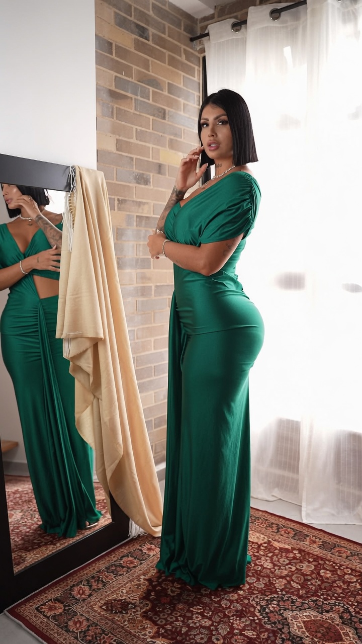 Paola Vega 