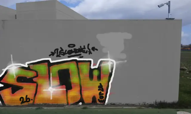 Graffiti artwork by SLOW0NE