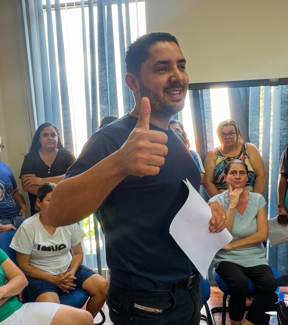 Prefeito Guilherme anuncia projeto para aumento salarial de 20% para cozinheiras