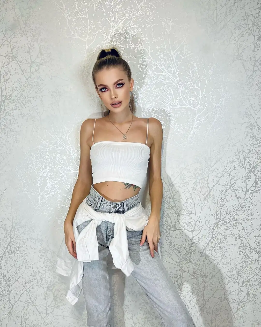 Alina Halko Wallpapers Insta Fit Bio (2)