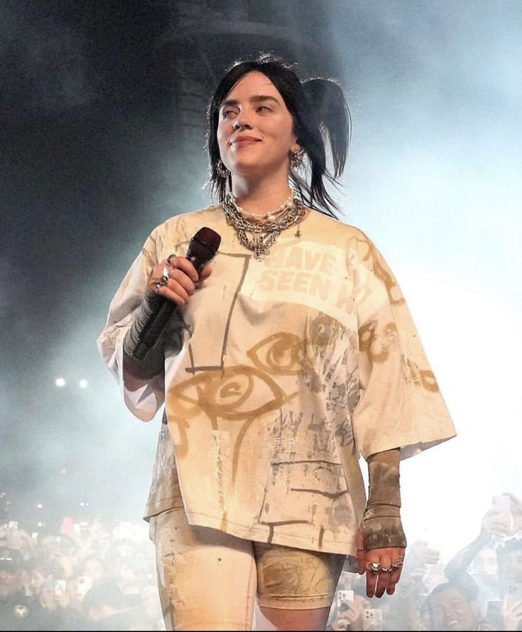 Billie Eilish Coachella 2022