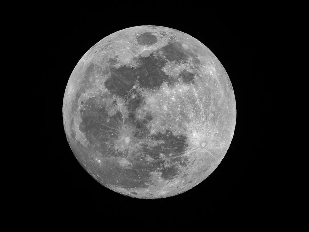 Lună plină dublă: un eveniment rar se petrece în mai 2026.