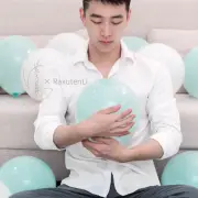 EJBb8V7UEAE3ohk