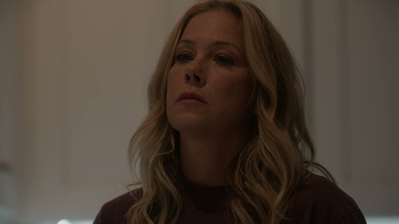 Dead to Me Screenshot