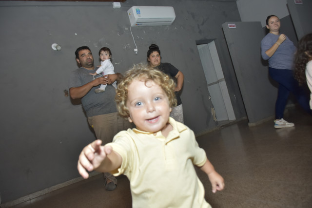 EMA8721.jpg