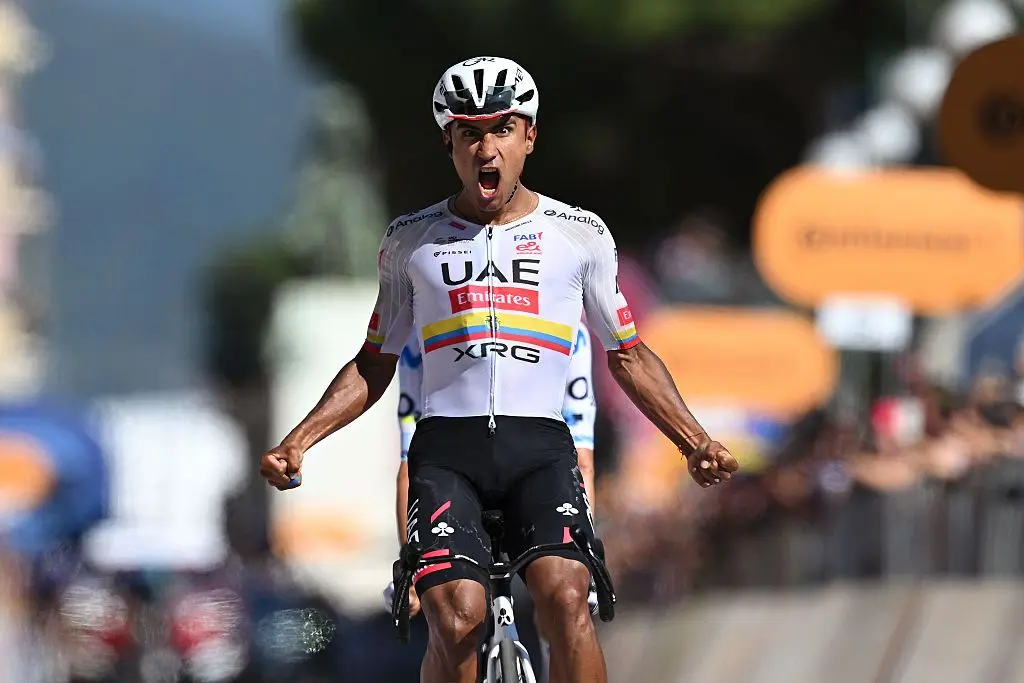 Jhonatan Narváez Claims Third Stage Win at Giro d'Italia
