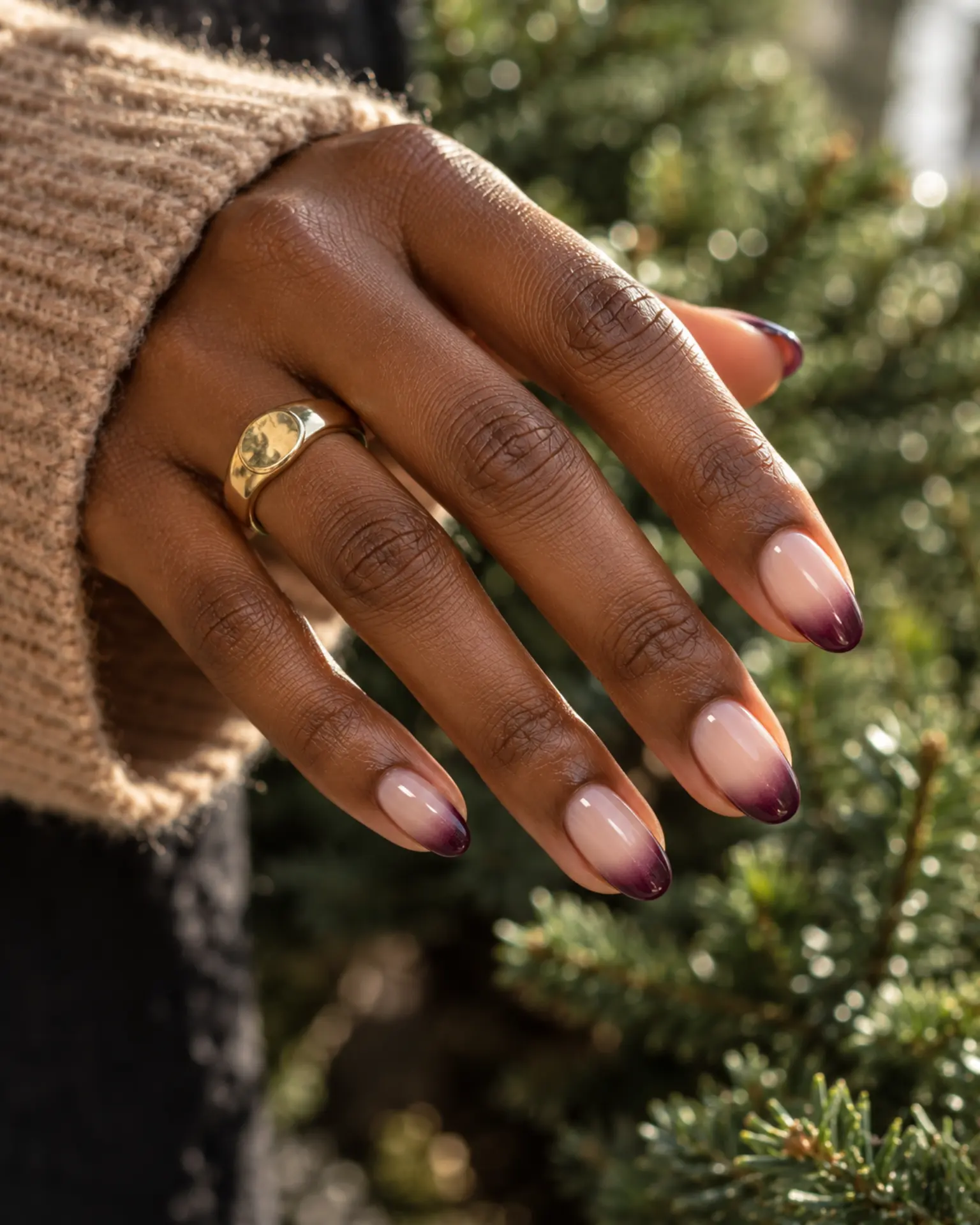 Winter Gradient French manicure inspiration for winter nail ideas