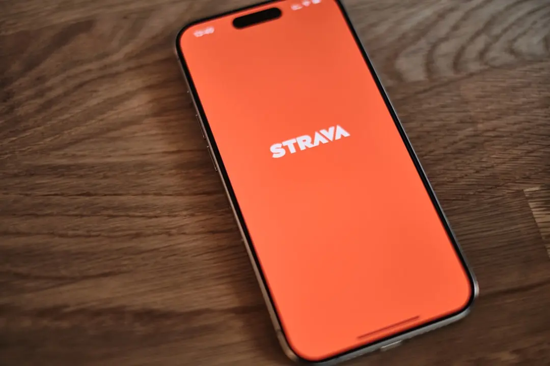 Strava Integrates AirPods Pro 3 Fitness Feature