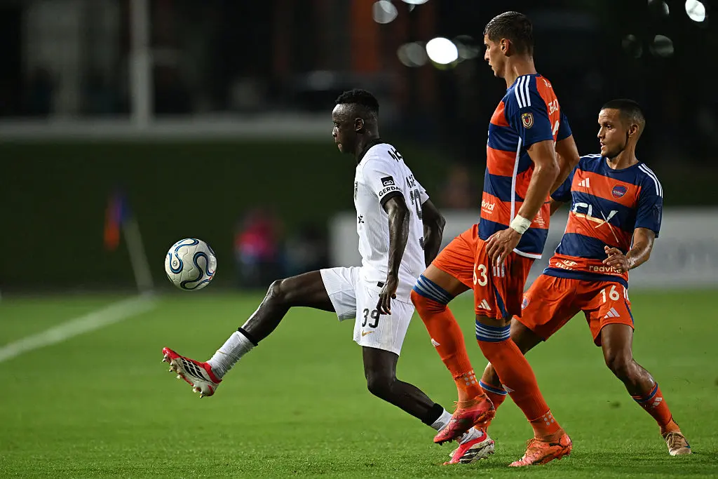 Galo Turns to Young Talent