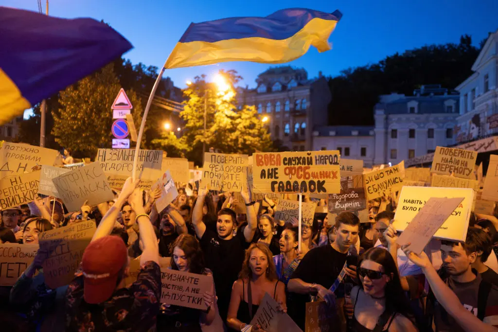 Ukraine's Political Rift: Zelenskyy Dismisses Top General